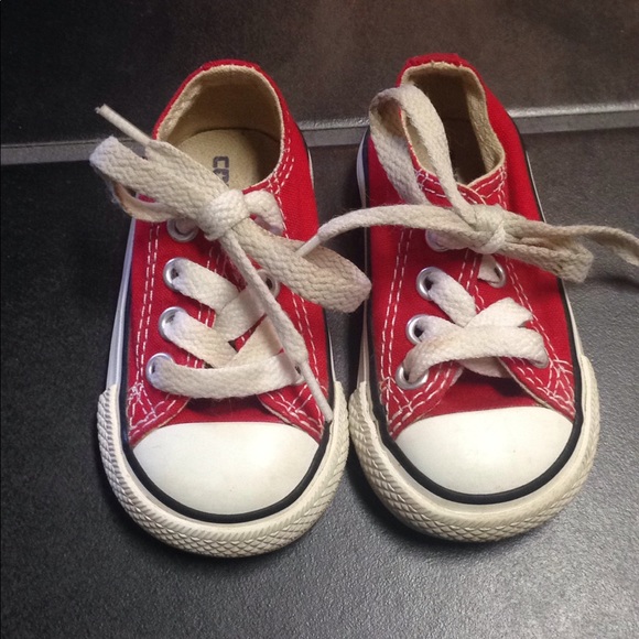 red baby converse shoes